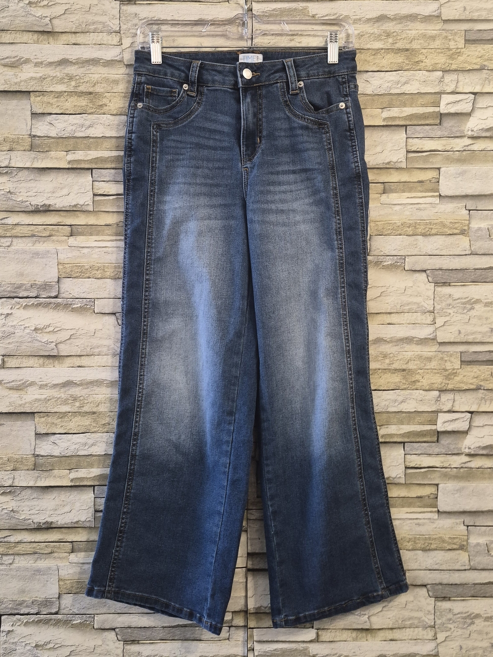 ​Time and Tru Wide Leg Jeans Women 2 Blue High Rise Seam Detail Stretch Denim